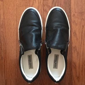 Steve madden slides